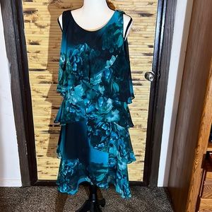 SL fashion New York dress